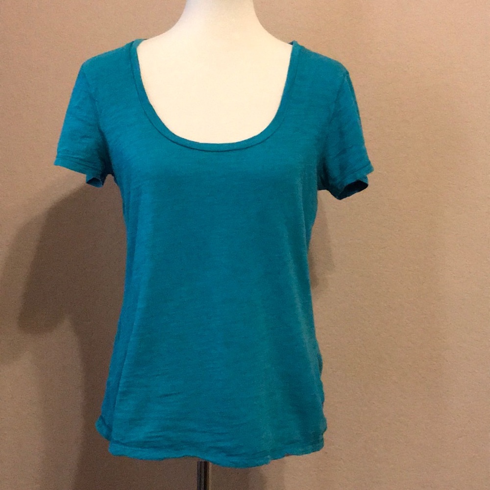 Old Navy Turquoise shirt